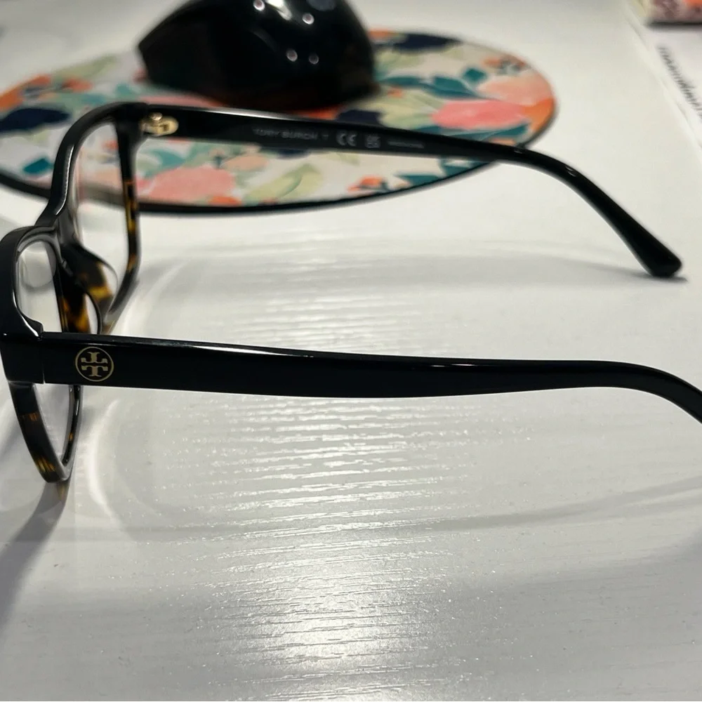 Tory Burch Black and Tortoise Glasses